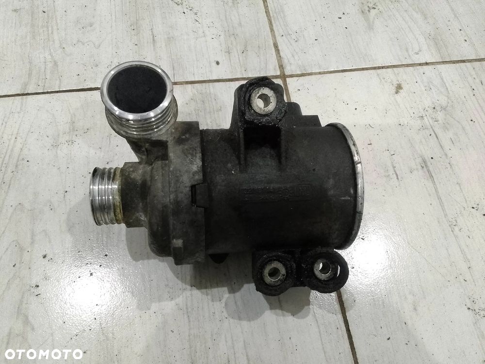 Elektryczna pompa wody BMW F10 X3 F25 F30 7604027 - 2