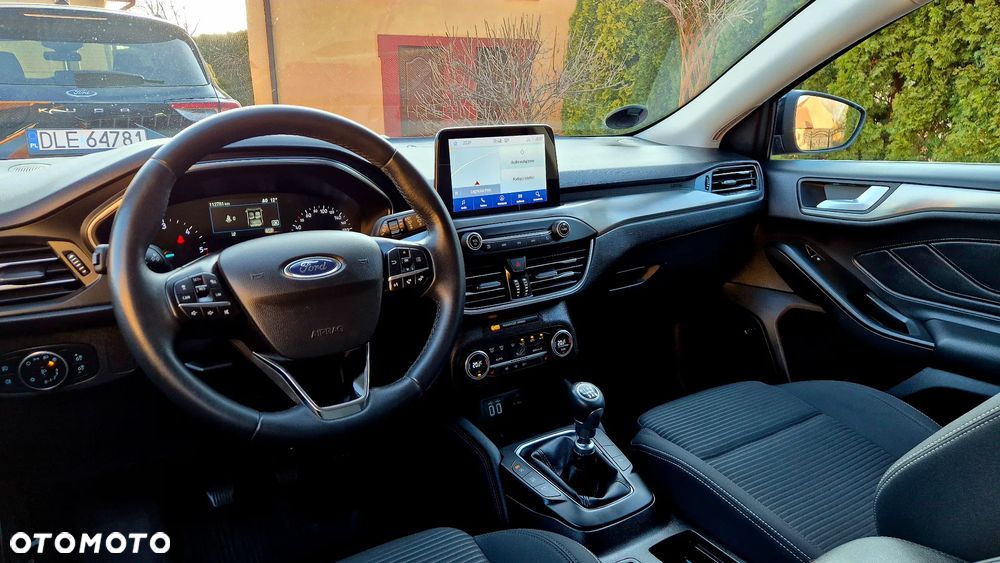 Ford Focus 1.5 EcoBlue STart-Stopp-System TITANIUM - 24