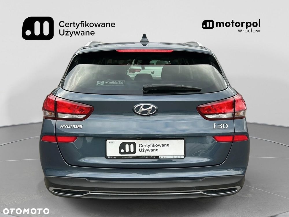Hyundai i30 1.5 T-GDI 48V Comfort DCT - 12