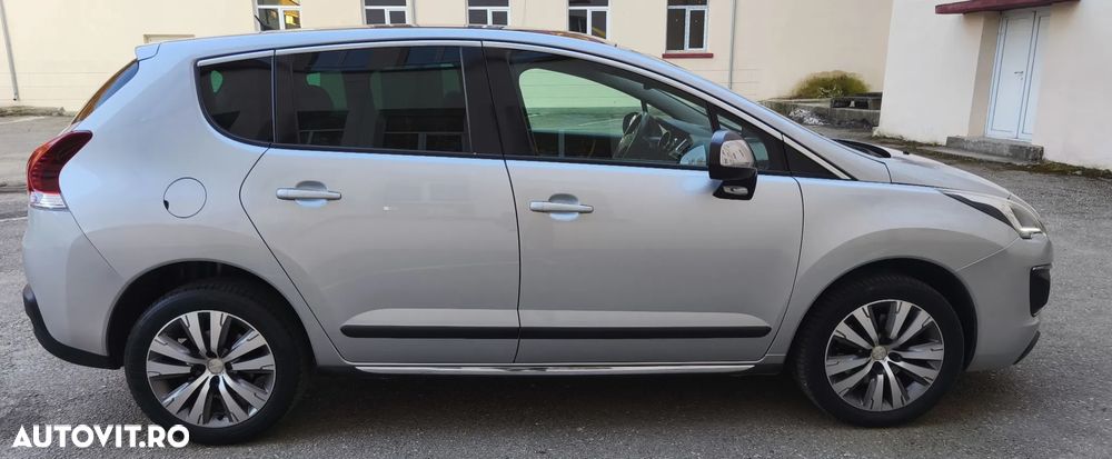 Peugeot 3008 HDi FAP 150 Premium - 10