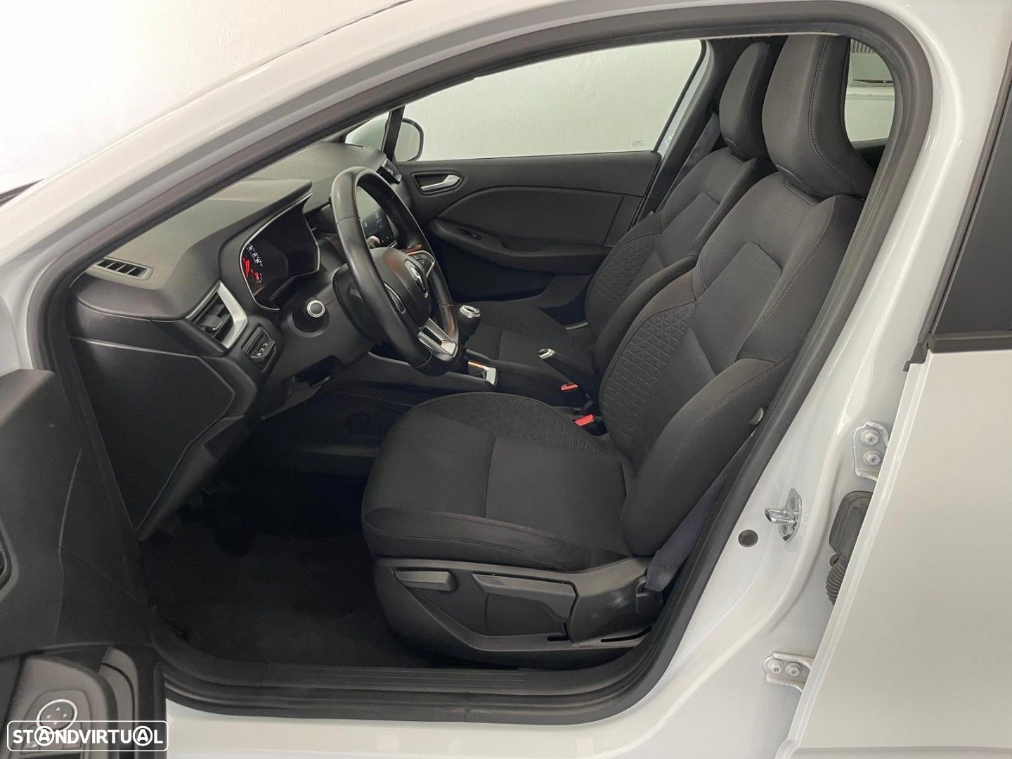 Renault Clio 1.5 Blue dCi Intens - 14
