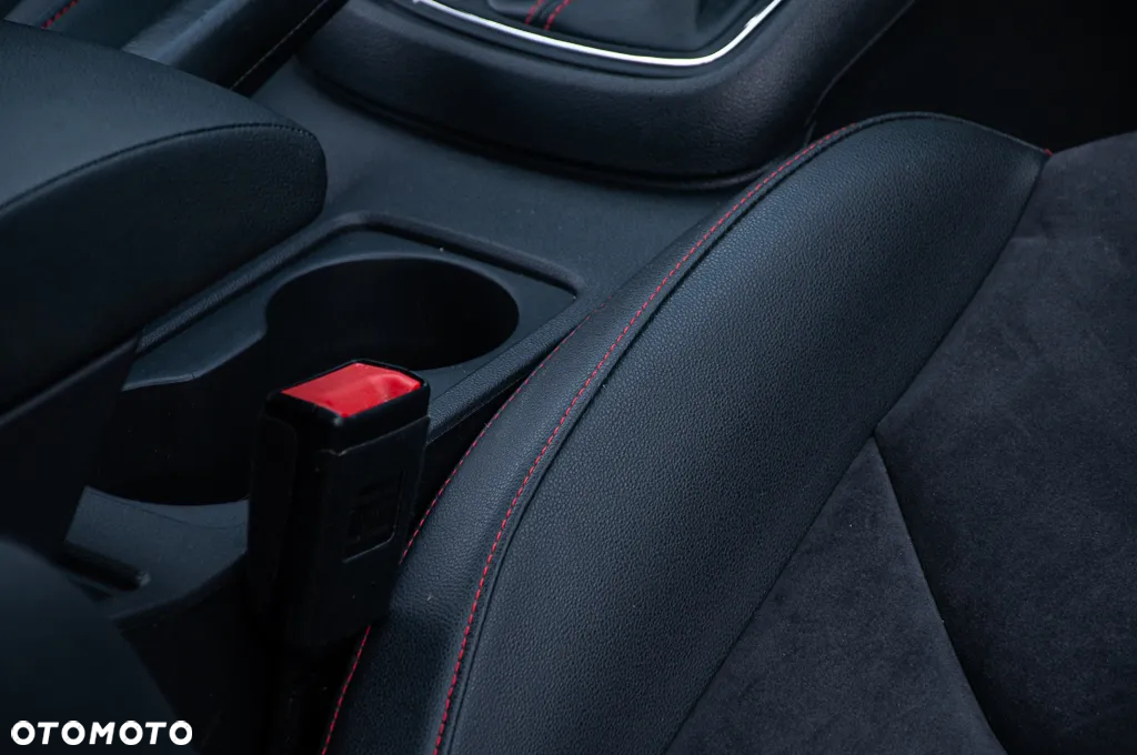 Seat Leon 2.0 TDI FR S&S DSG - 23