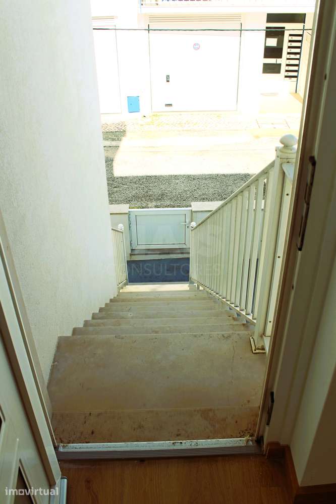 Apartamento Renovado - São Martinho do Porto - Grande imagem: 4/21