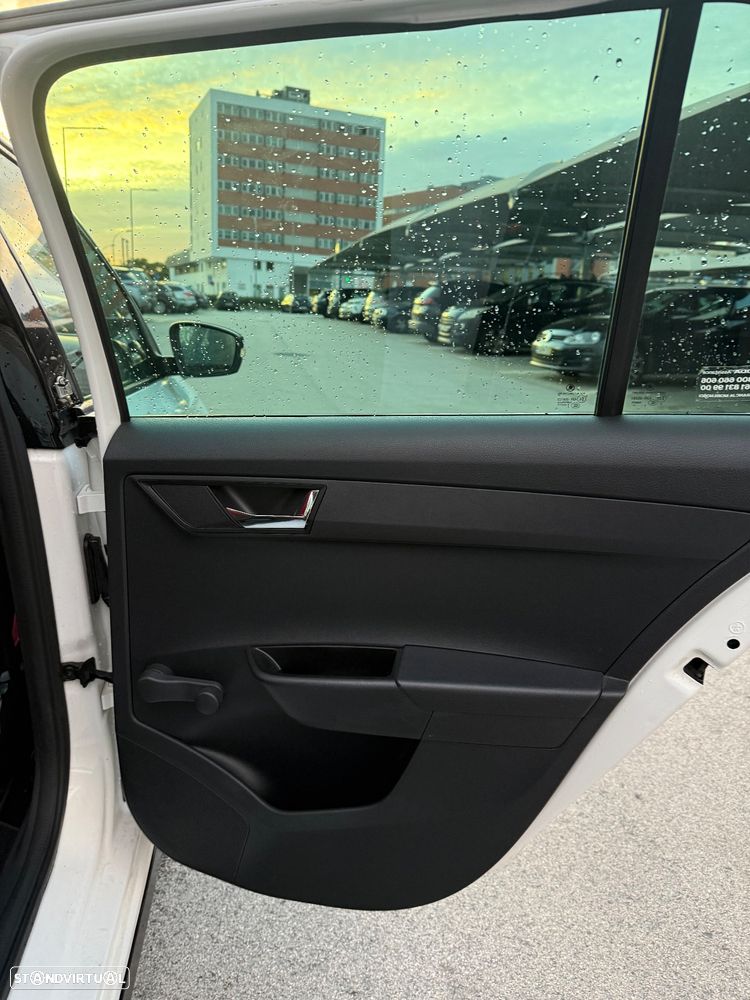 Skoda Fabia Break 1.0 TSI Monte Carlo - 7