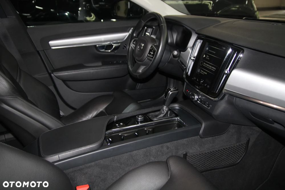 Volvo V90 D3 - 10