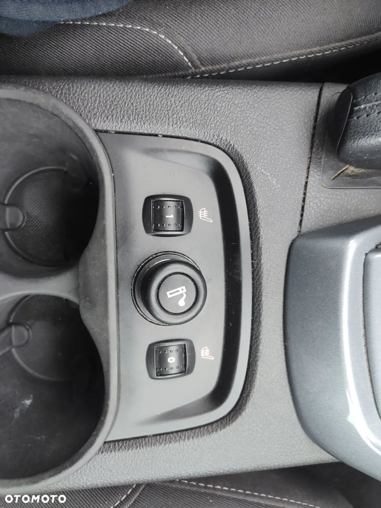 Ford Focus 1.0 EcoBoost 99g Titanium - 25