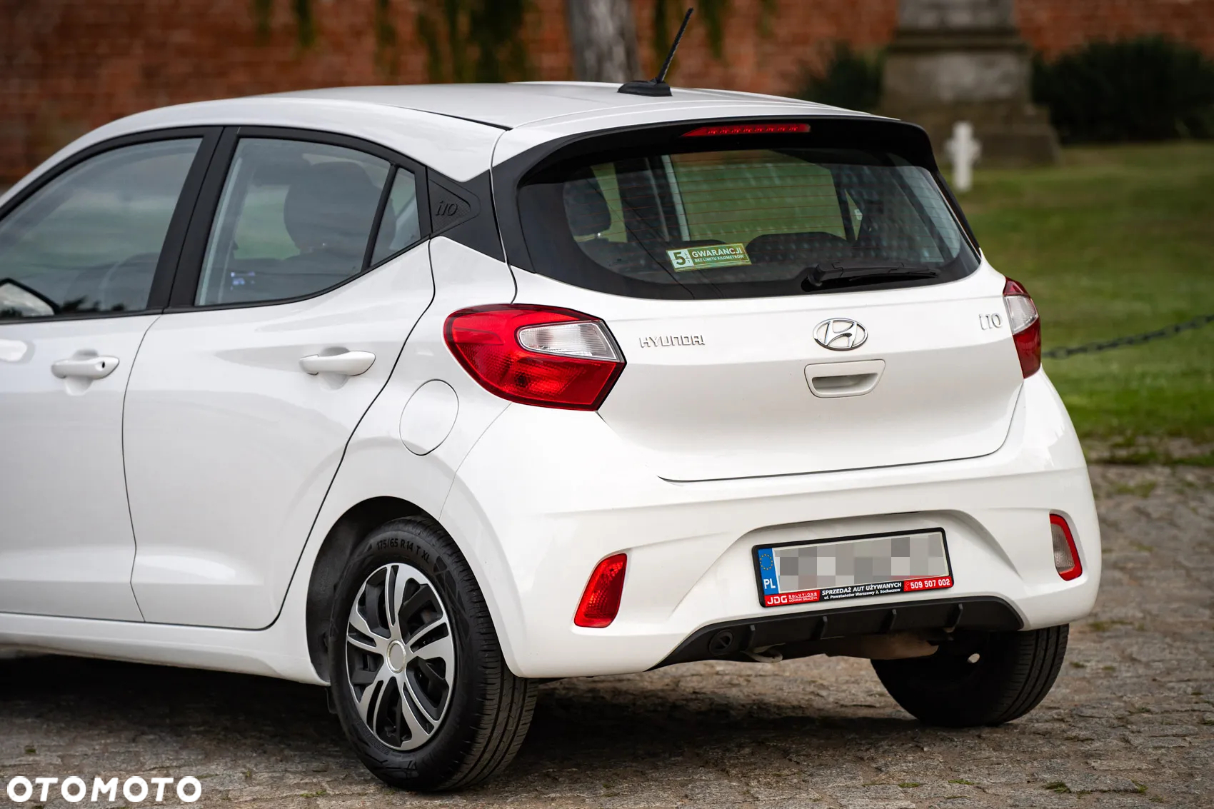 Hyundai i10 - 11