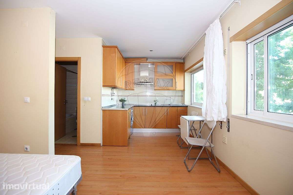 Apartamento T0 para arrendamento - Grande imagem: 4/14