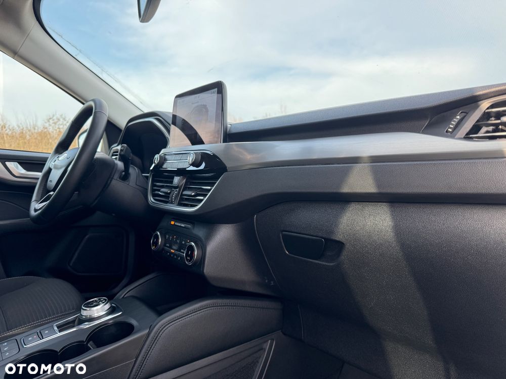 Ford Kuga 2.5 FHEV FWD Titanium - 12