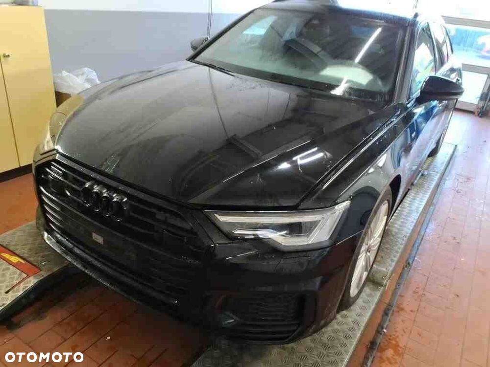 Audi A6 Avant - 1