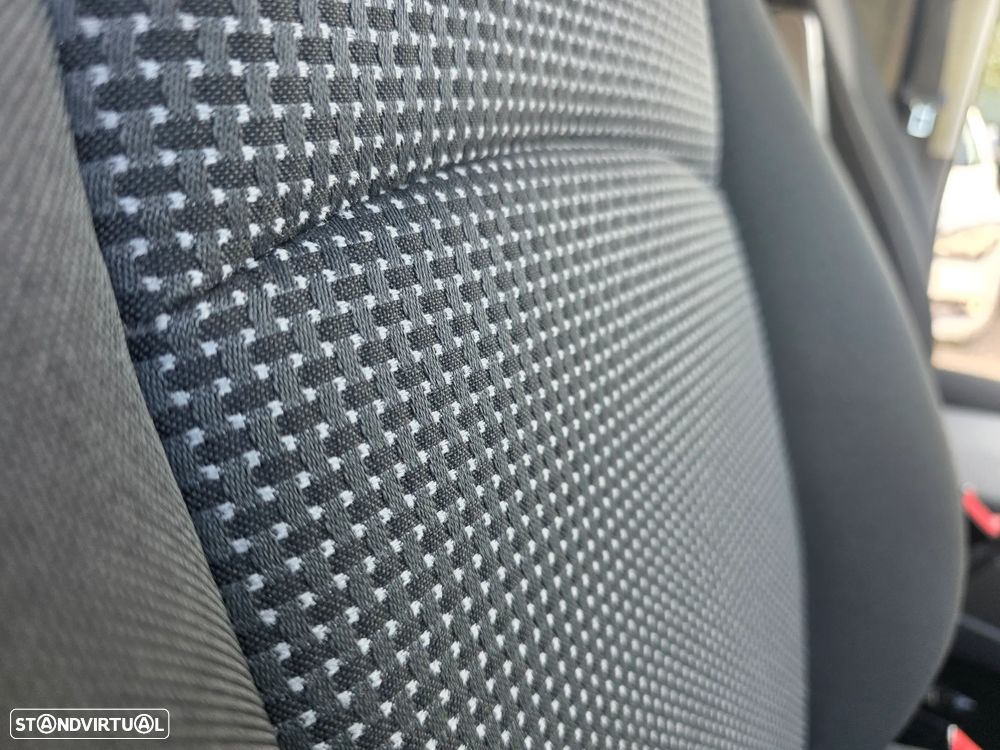 Mercedes-Benz Vito 113 CDI lang - Automática - Tecto Alto - 21