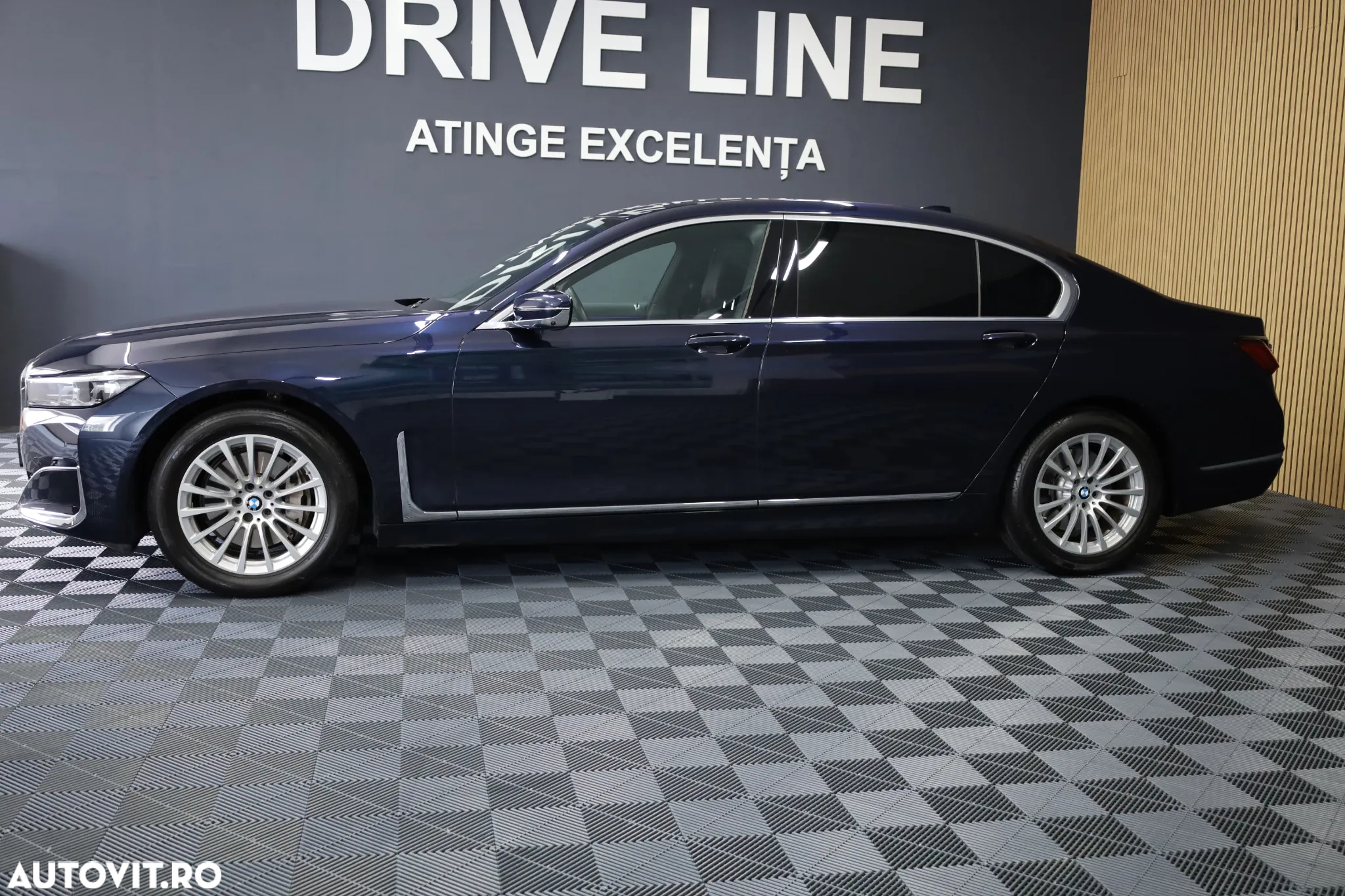 BMW Seria 7 740Li xDrive - 6