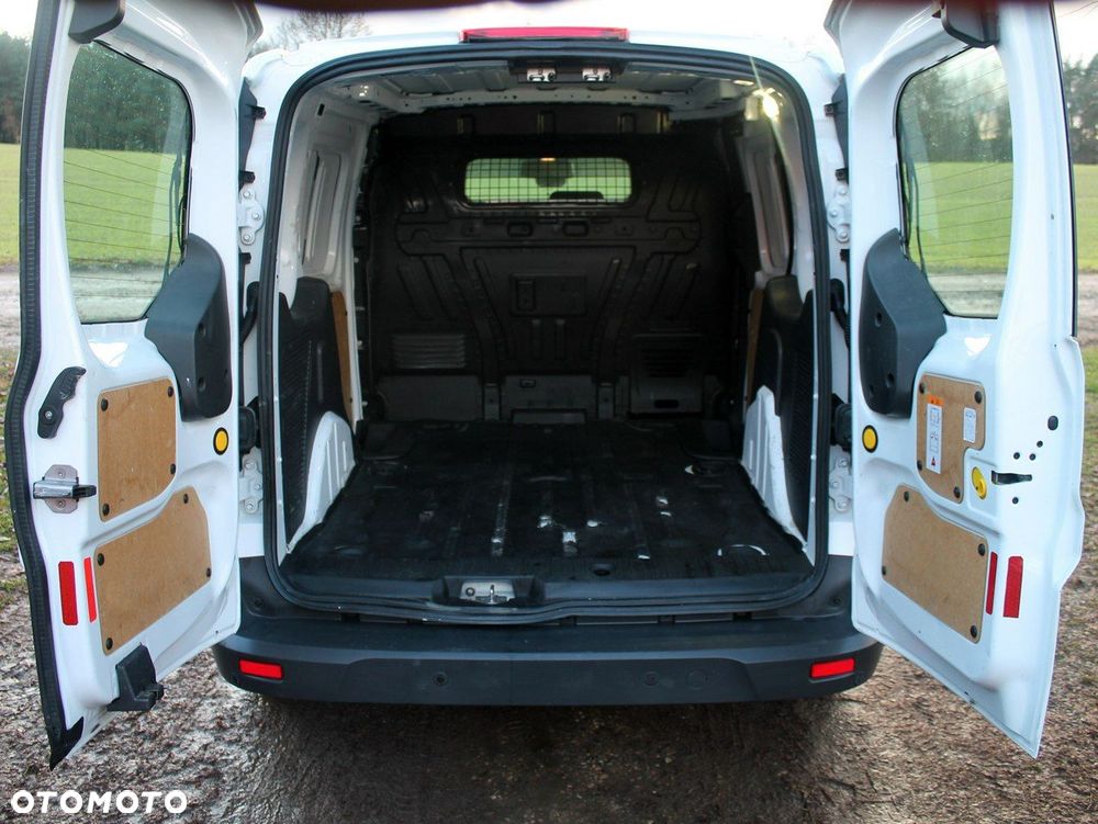 Ford Transit Connect - 8