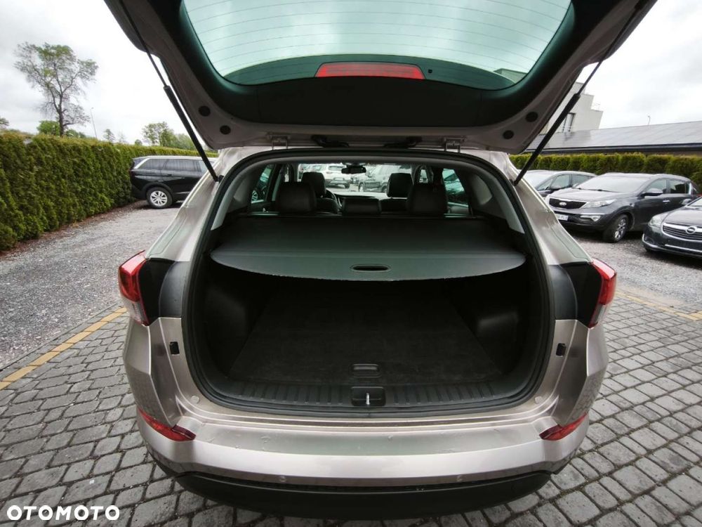Hyundai Tucson - 24