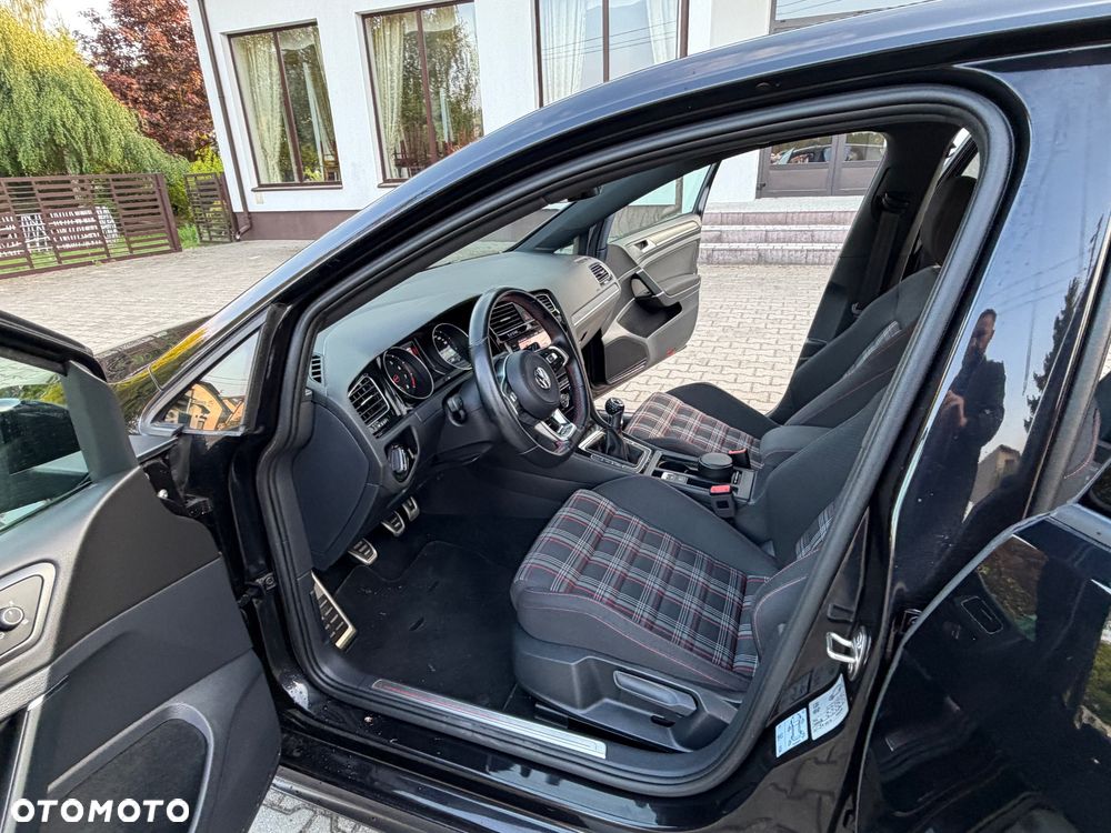 Volkswagen Golf 2.0 TSI BMT GTI Performance - 21