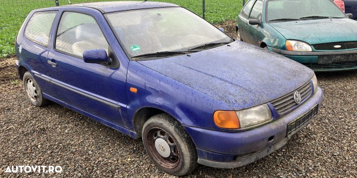 Vas lichid servodirectie 6N0422371D Volkswagen VW Polo 3 6N [1994 - 2 - 4