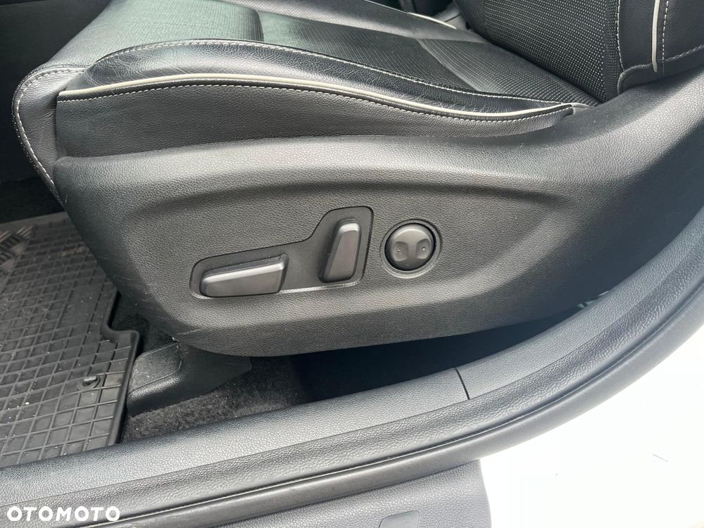 Kia Sportage 1.6 T-GDI L Business Line Plus 4WD DCT - 18