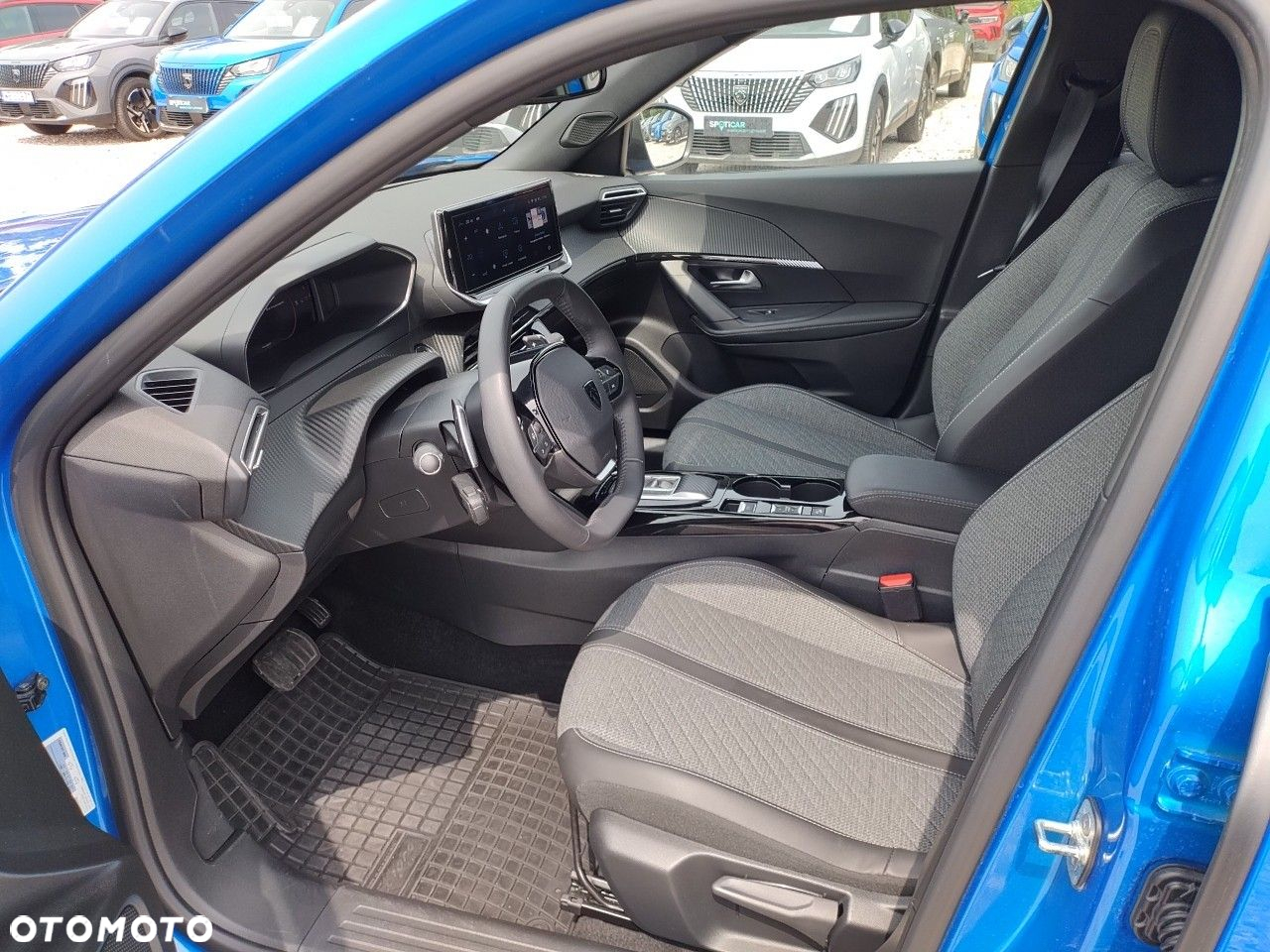 Peugeot 2008 1.2 PureTech Allure S&S EAT8 - 9
