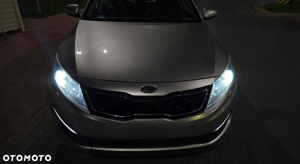 Kia Optima 1.7 CRDi L - 4