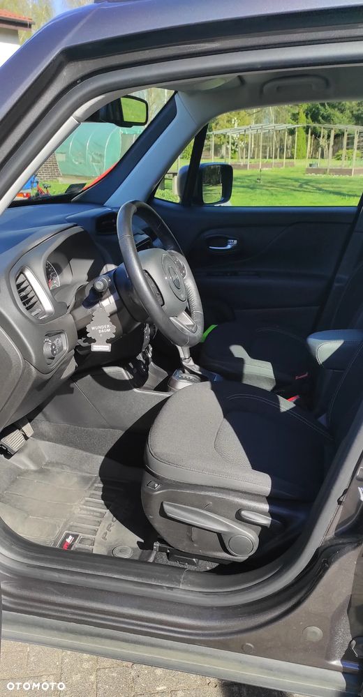 Jeep Renegade 1.3 GSE T4 Turbo Limited FWD S&S - 6