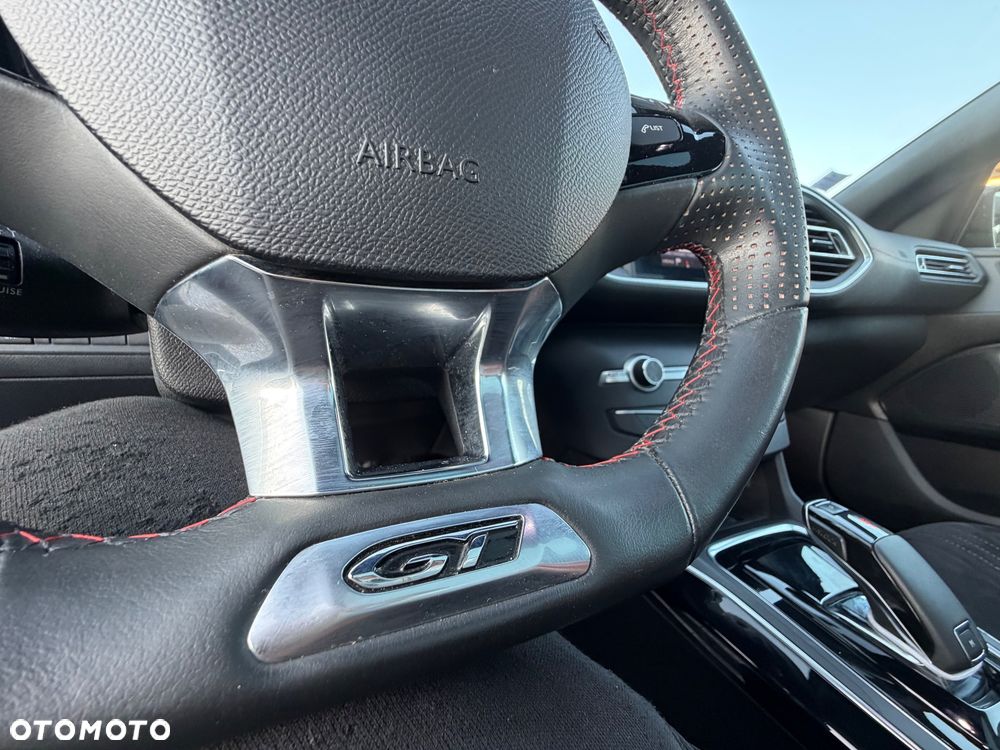 Peugeot 308 PureTech 225 EAT8 Stop & Start GT - 35
