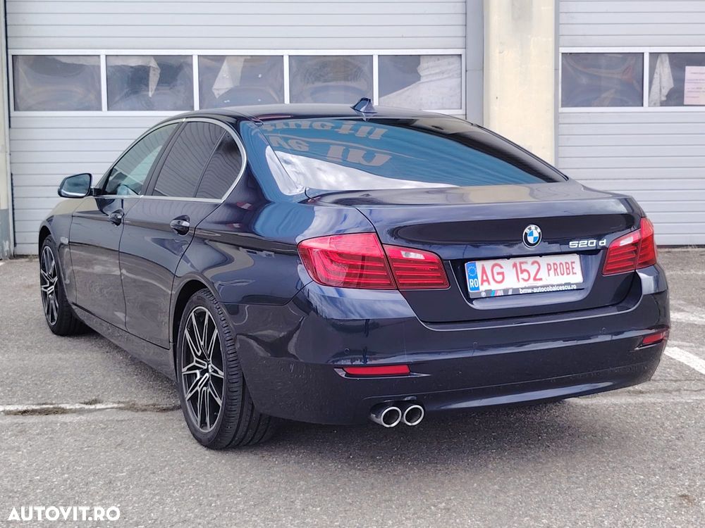 BMW Seria 5 520d Touring Luxury Line - 9