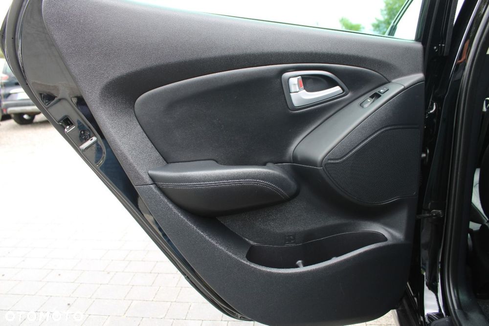 Hyundai ix35 2.0 CRDi 4WD Automatik Premium - 20