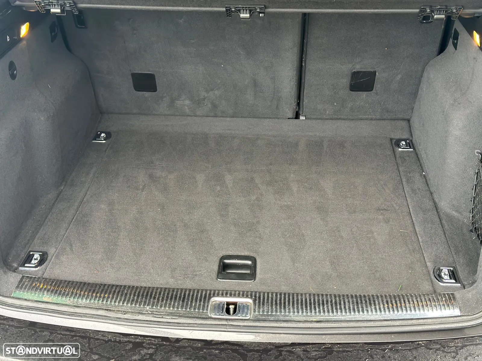 Audi Q5 2.0 TDI S-line S-tronic - 11