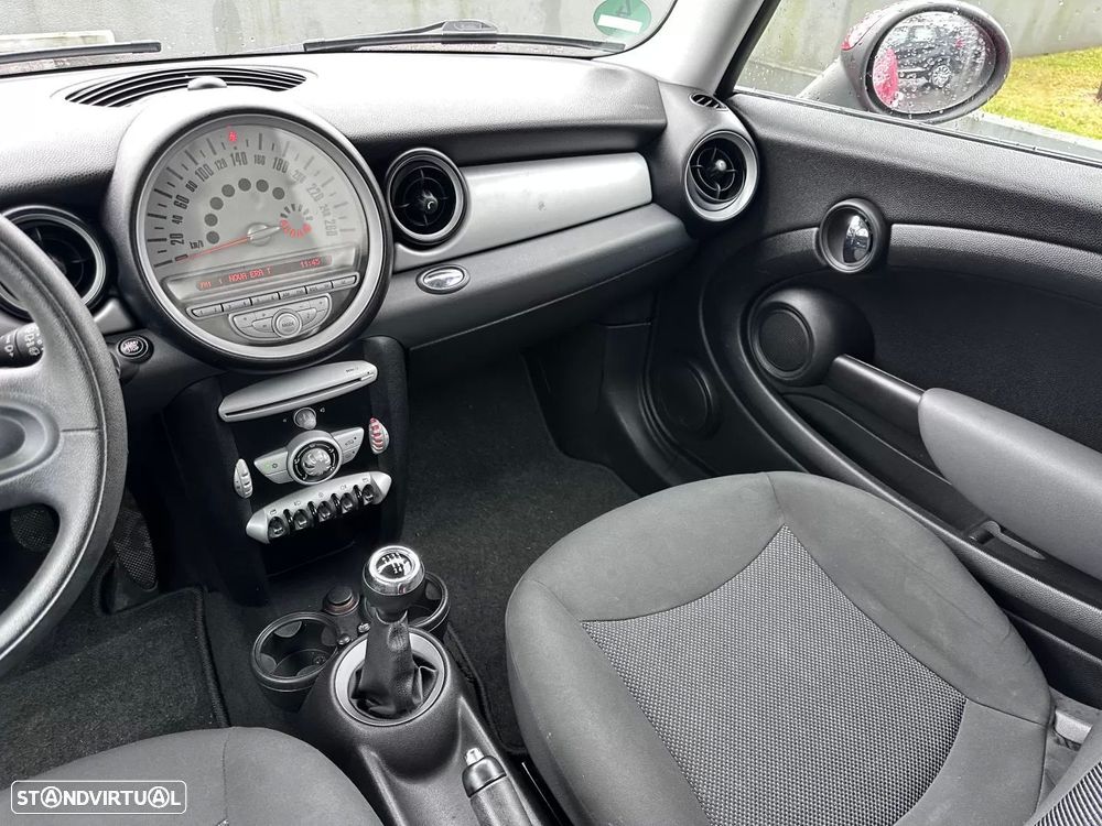 MINI 3 Portas One 1.4 - 30