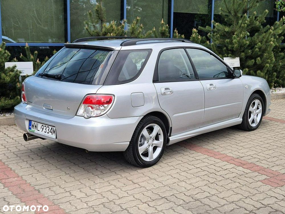 Subaru Impreza 2.0R Active - 3