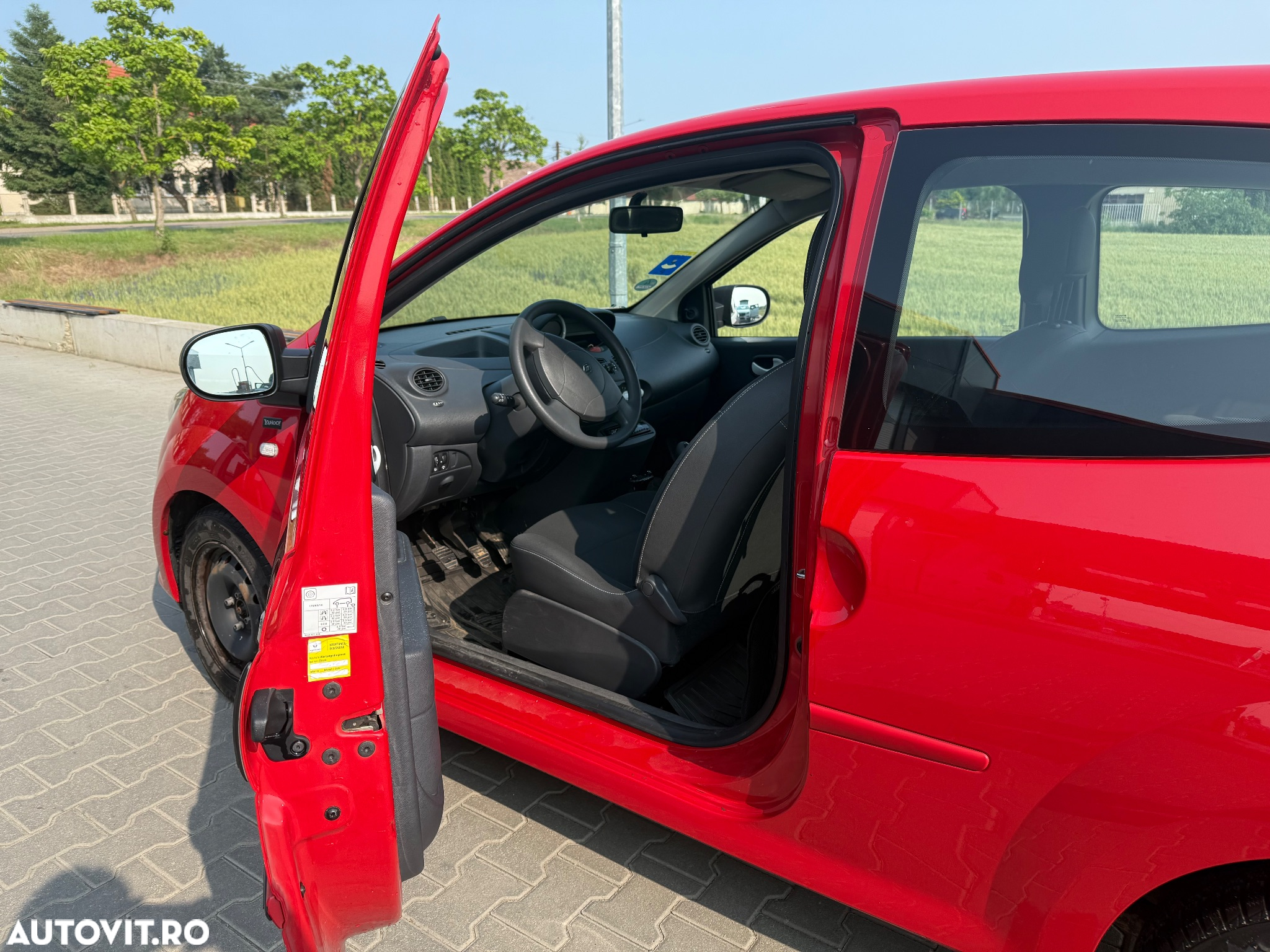 Renault Twingo 1.2 LEV 16V 75 Yahoo! - 5