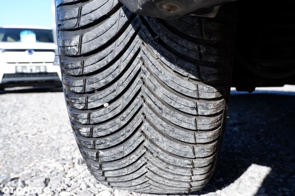 Chevrolet Trax 1.6 LS - 37