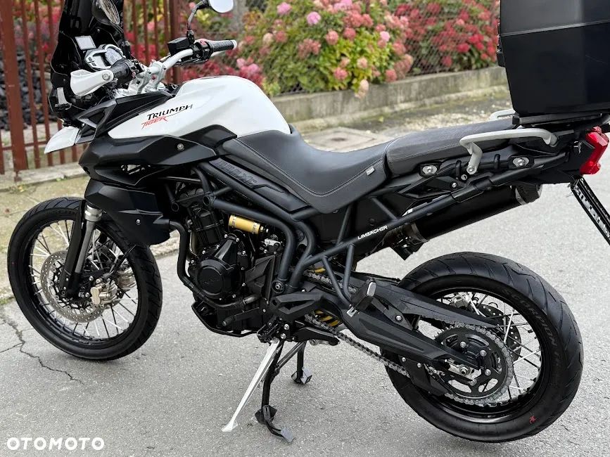 Triumph Tiger - 2