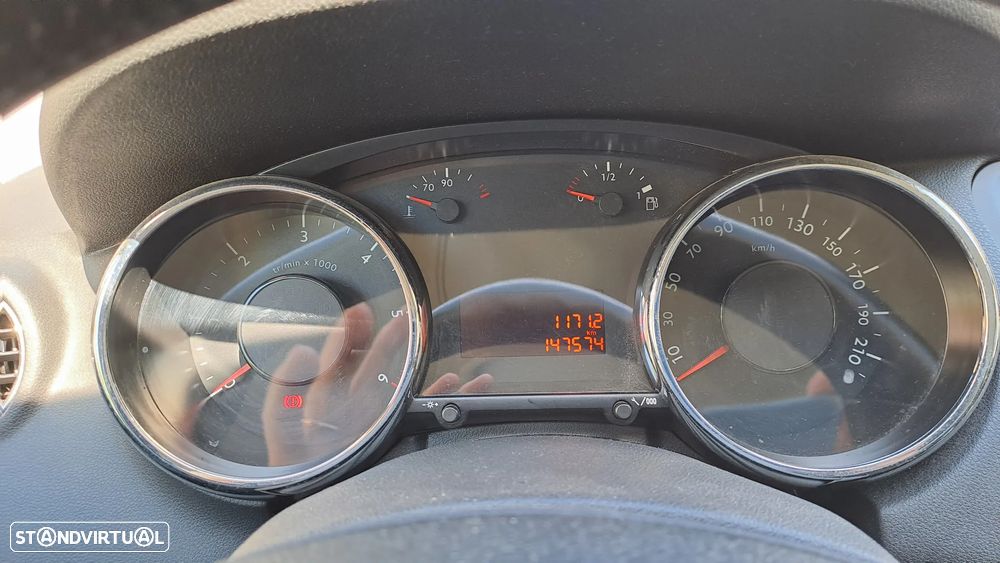 Peugeot 5008 1.6 BlueHDi Style - 6