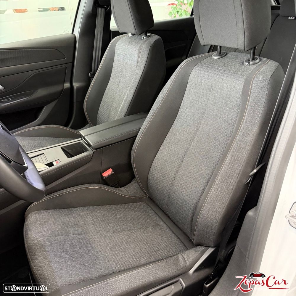 Peugeot 308 CC - 8
