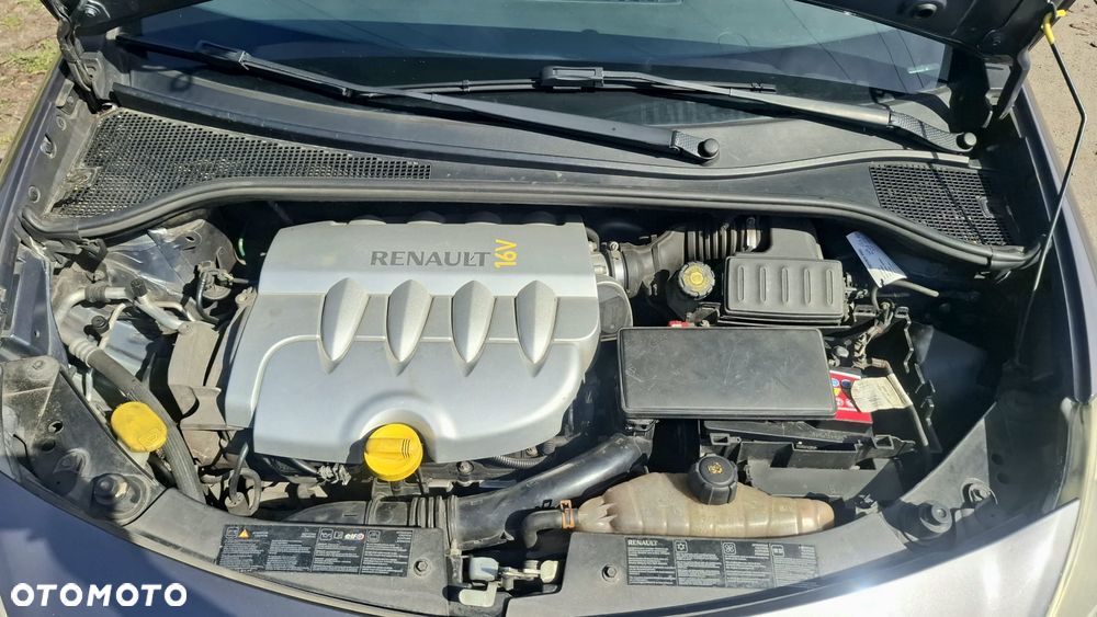 Renault Clio - 7
