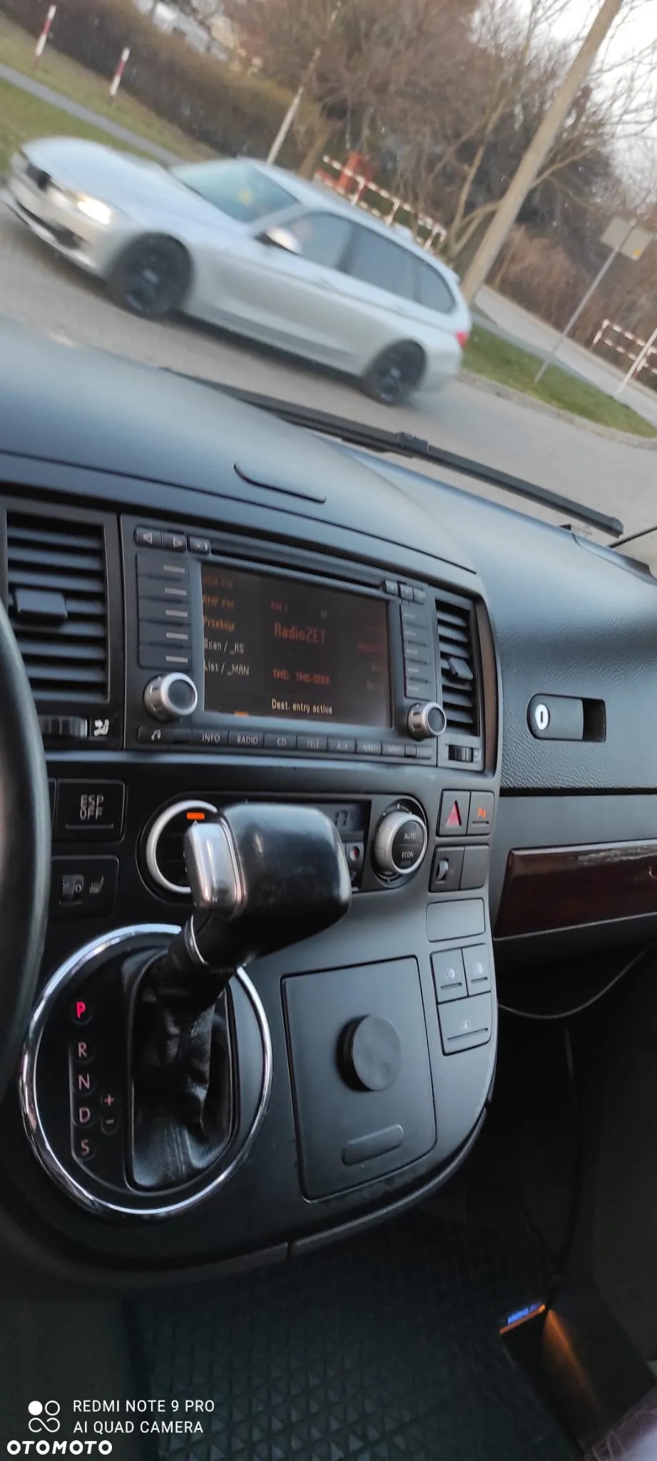 Volkswagen Multivan - 7