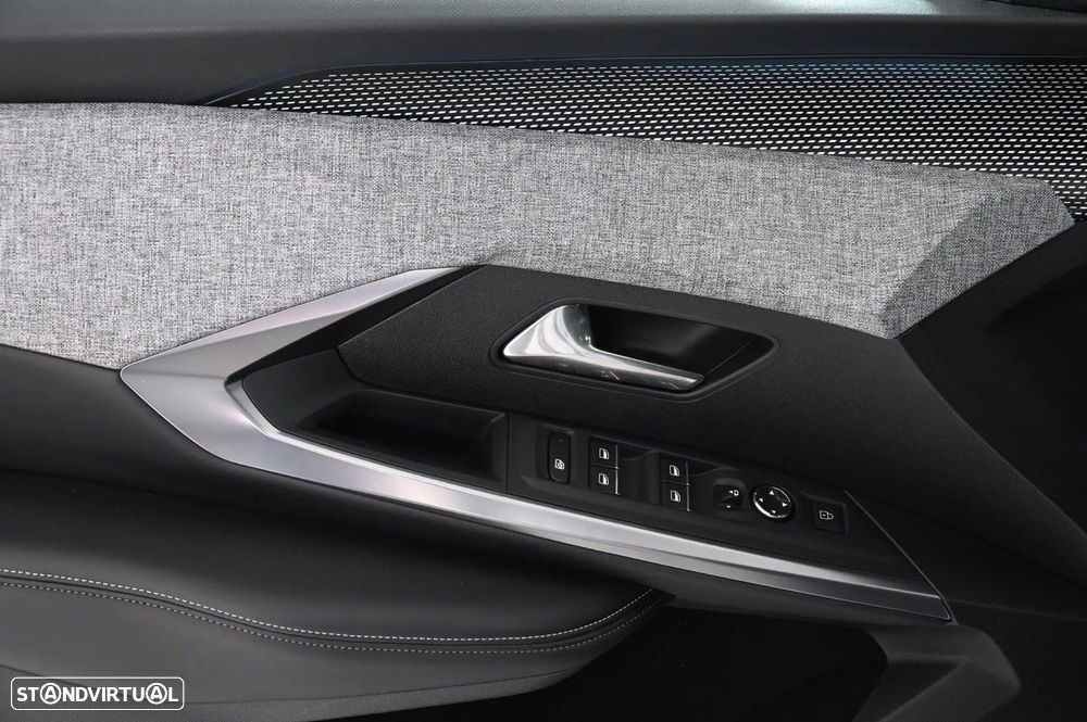 Peugeot 3008 1.2 Hybrid GT e-DCS6 - 25