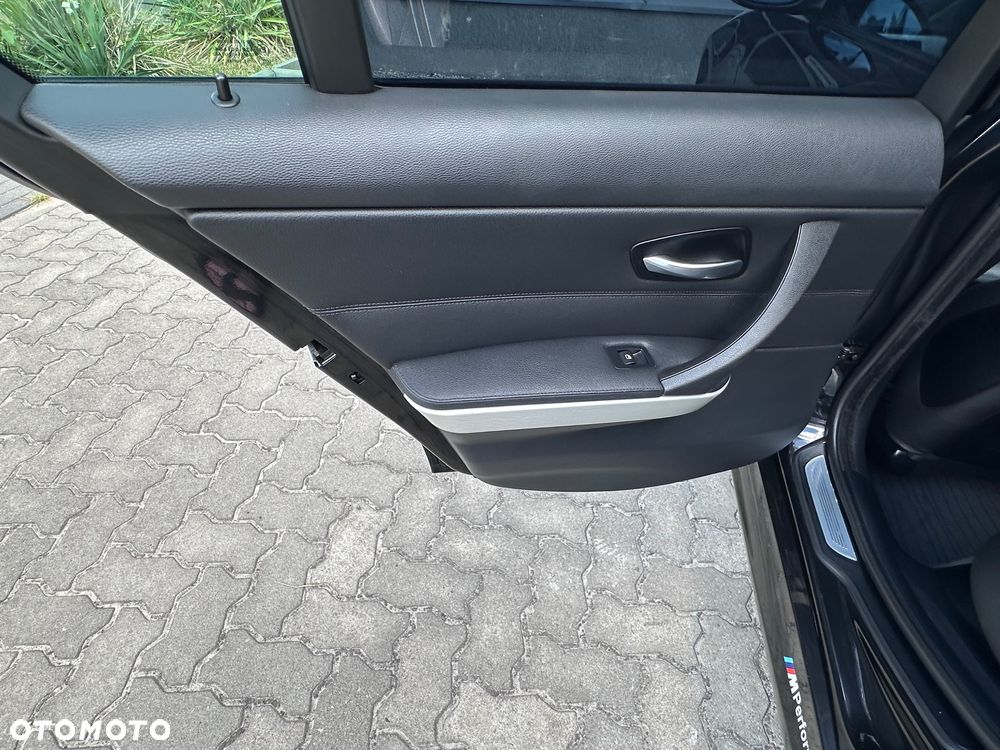 BMW Seria 3 - 24