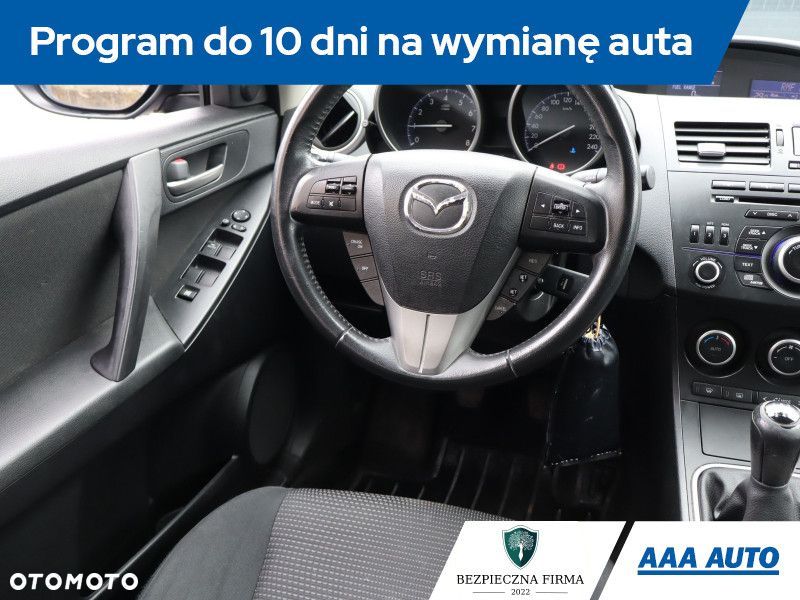 Mazda 3 - 8