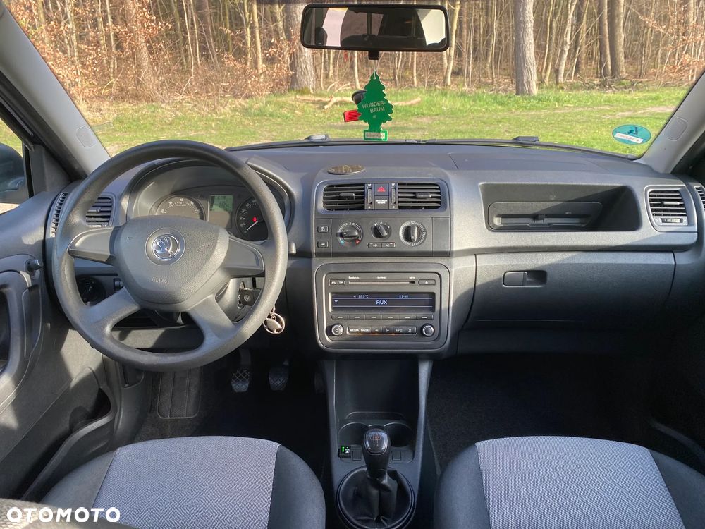 Skoda Fabia - 8