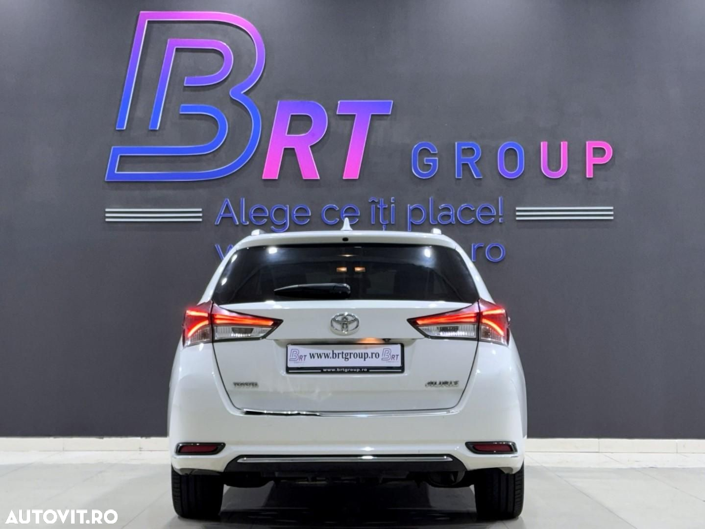 Toyota Auris - 12