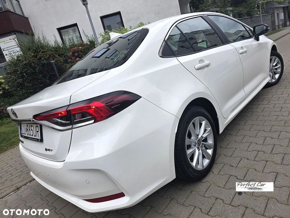 Toyota Corolla 1.8 Hybrid Comfort - 4
