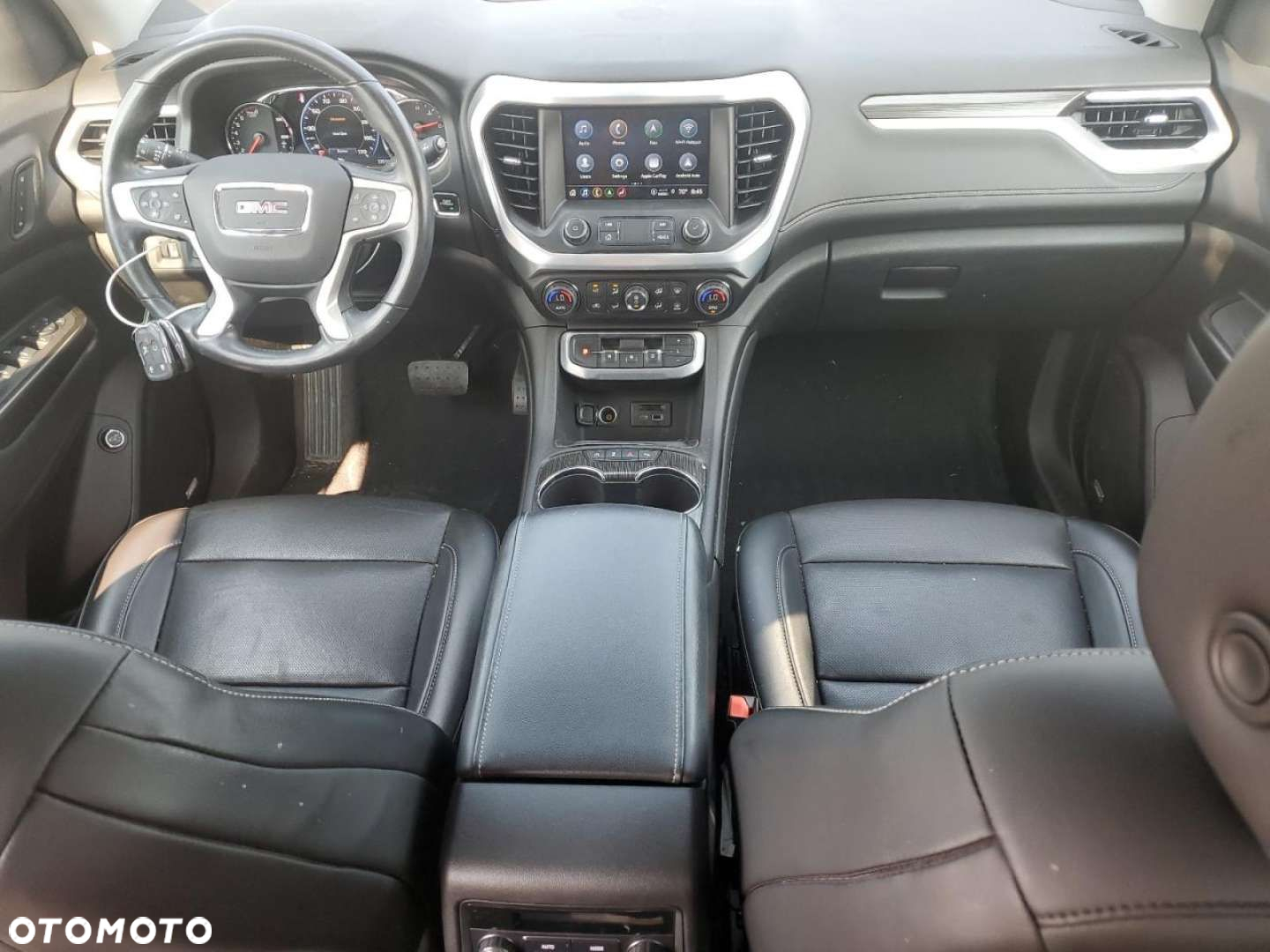 GMC Acadia - 9