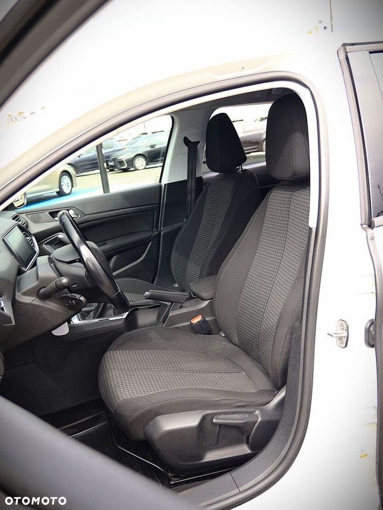 Peugeot 308 - 17