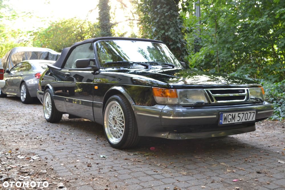 Saab 900 - 16