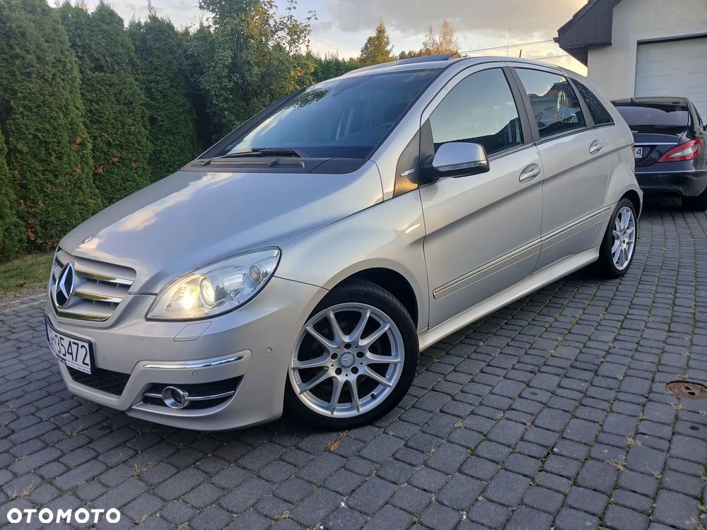 Mercedes-Benz Klasa B 180 - 26