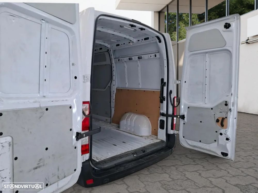 Renault Master 2.3 Dci 135CV L2H2 *GPS/AC/com IVA DEDUTÍVEL - 6