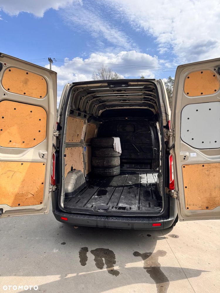 Ford Transit Custom - 9