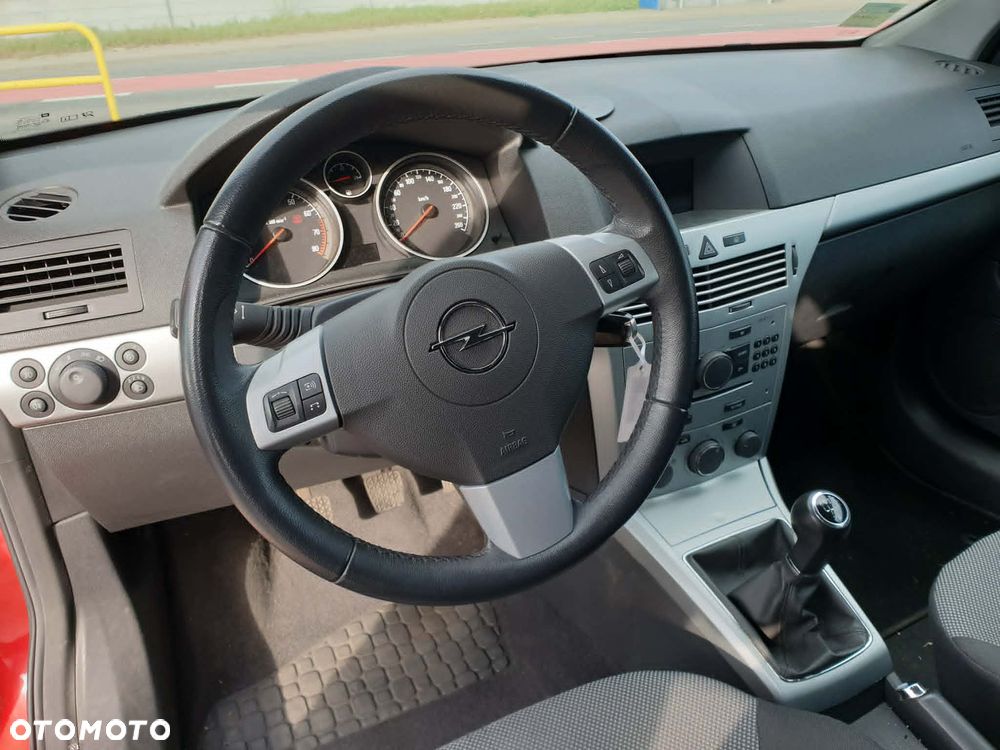 Opel Astra 1.8 Edition - 12